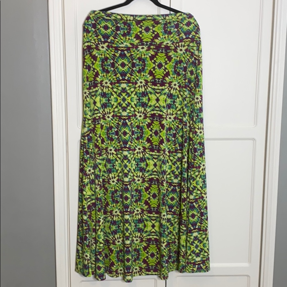 LulaRoe extra-large tie-dye slinky maxi skirt